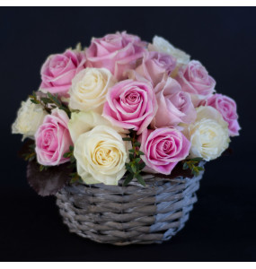Rose arrangement pastel